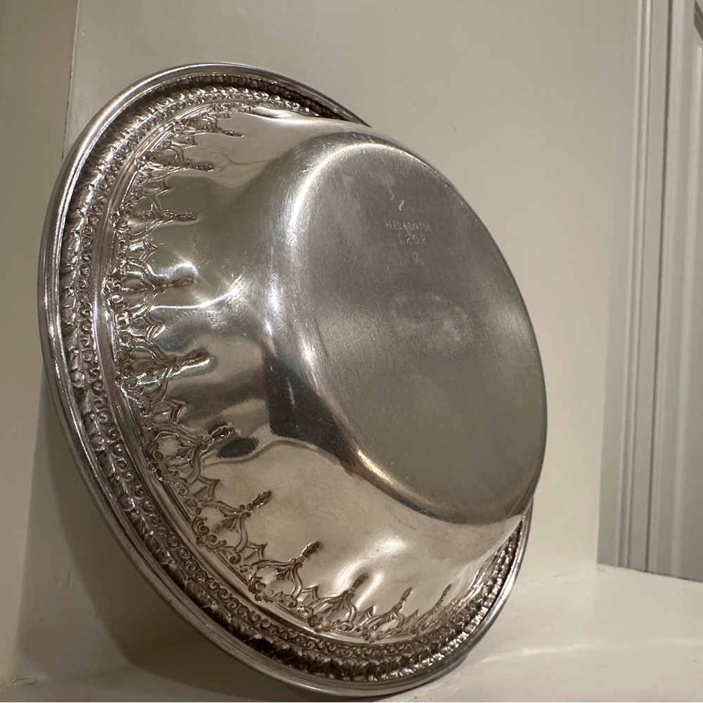 Reed & Barton 1202 Silverplate Francis I Style 6” Candy Nut Bowl Mid-Century - Picture 8 of 10